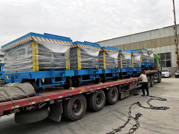 移動升降機 移動升降機